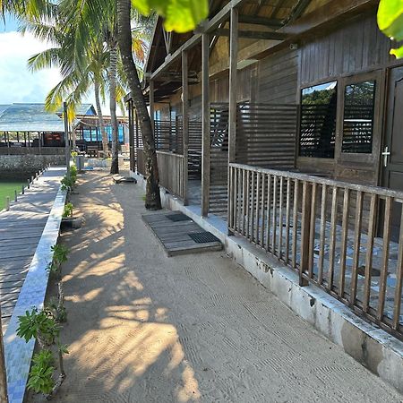 Mooi Park Ξενοδοχείο Sorong Εξωτερικό φωτογραφία