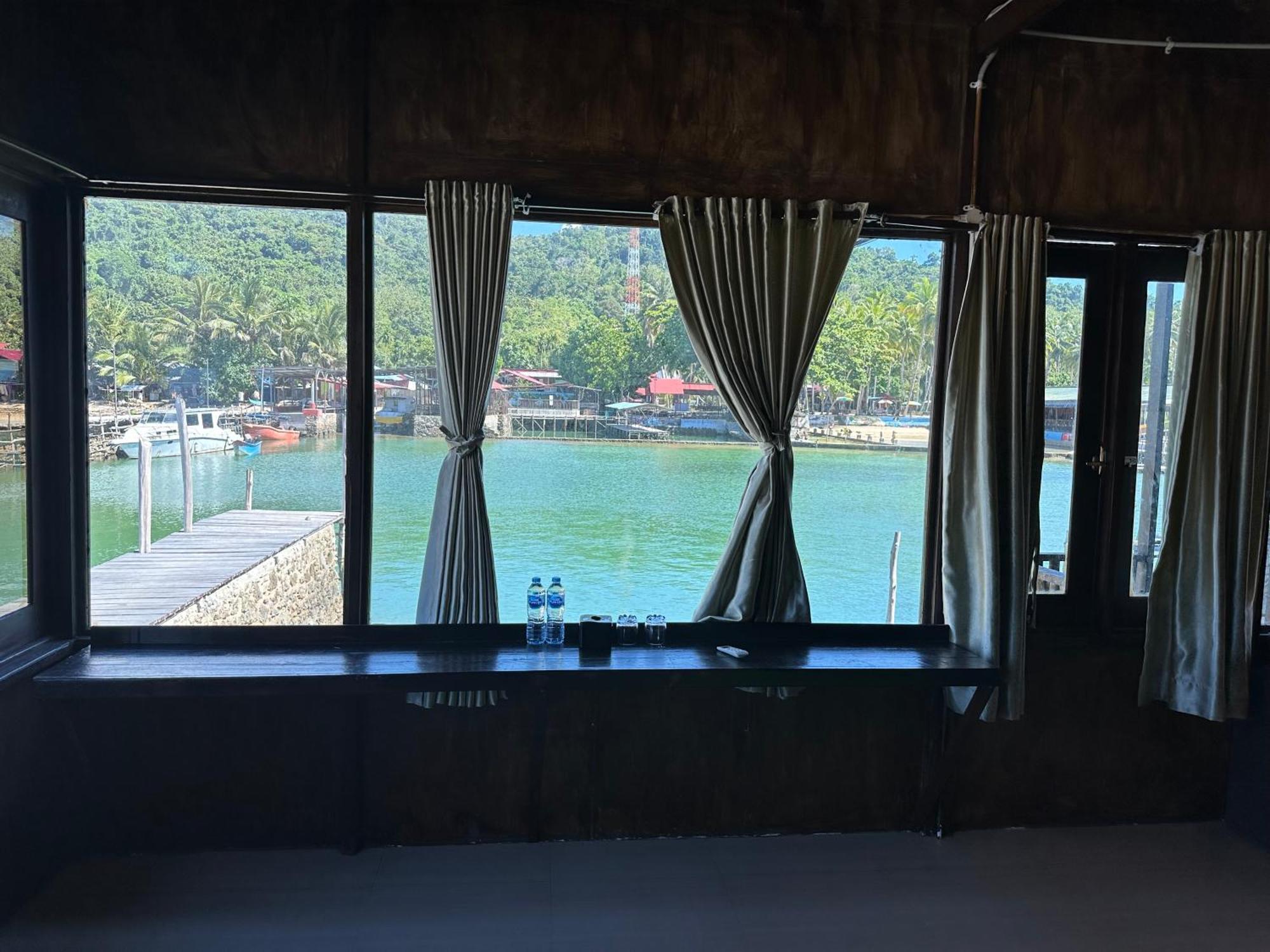 Mooi Park Ξενοδοχείο Sorong Εξωτερικό φωτογραφία