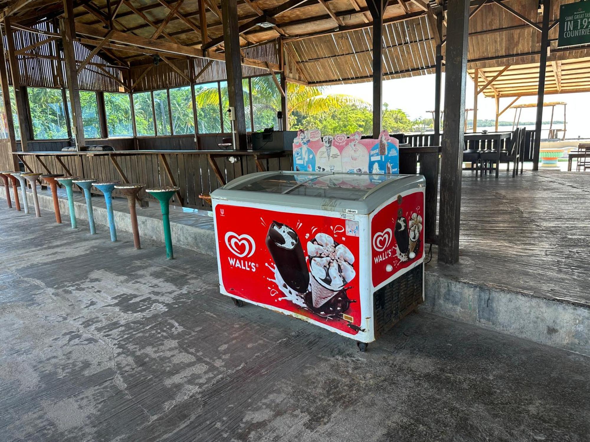 Mooi Park Ξενοδοχείο Sorong Εξωτερικό φωτογραφία