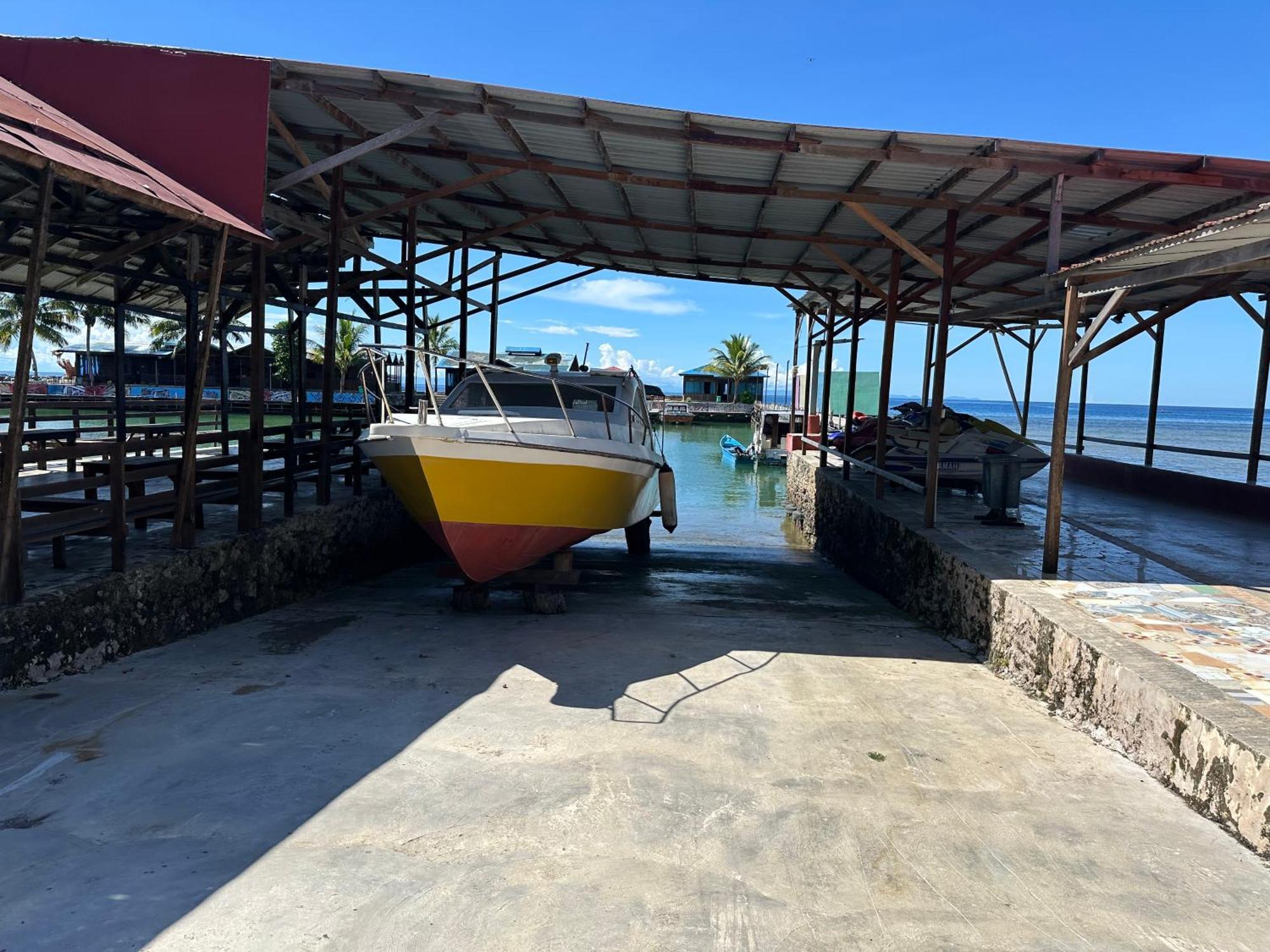 Mooi Park Ξενοδοχείο Sorong Εξωτερικό φωτογραφία